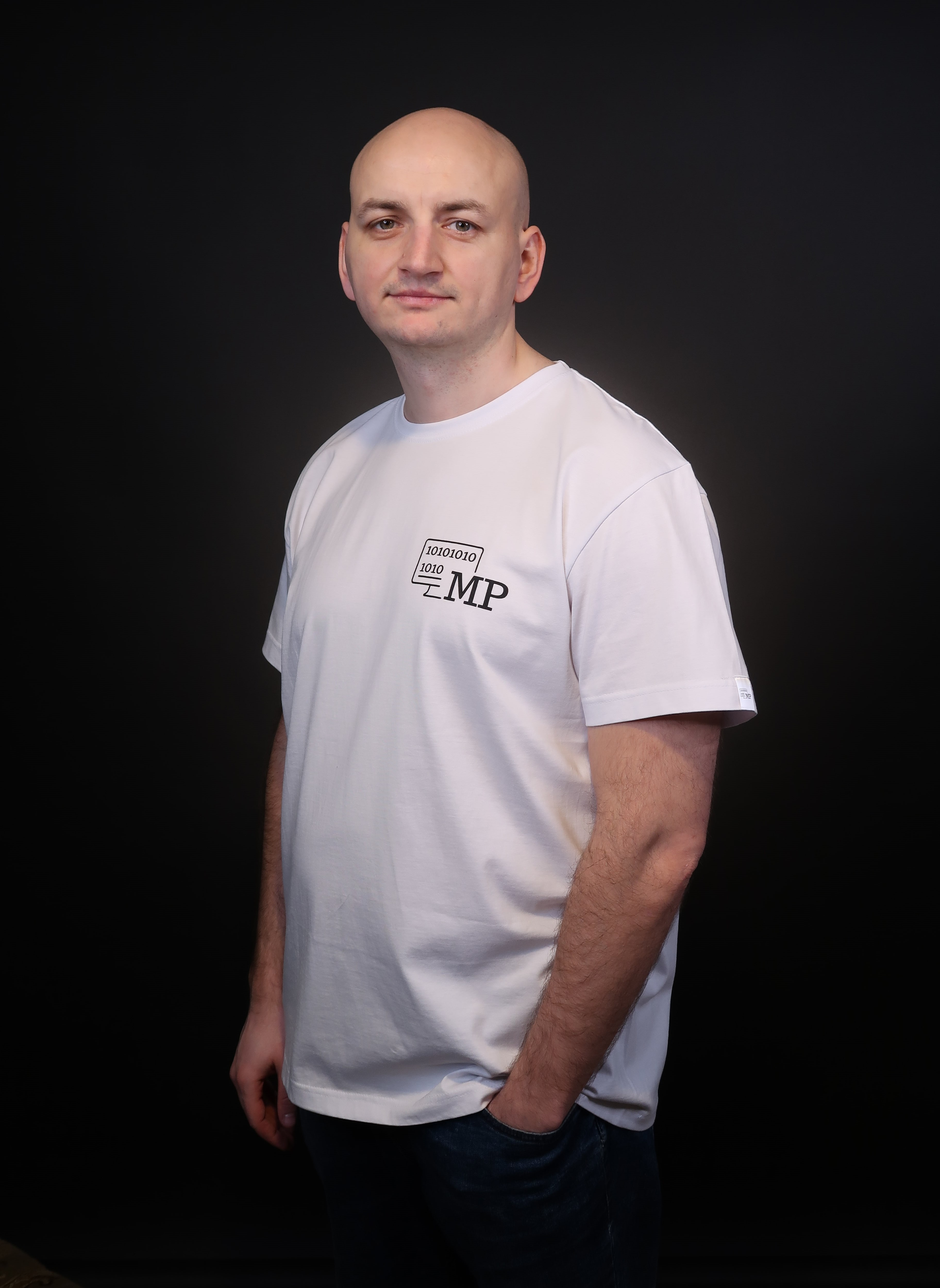 T-Shirt Basic ModestProgrammer (biały)