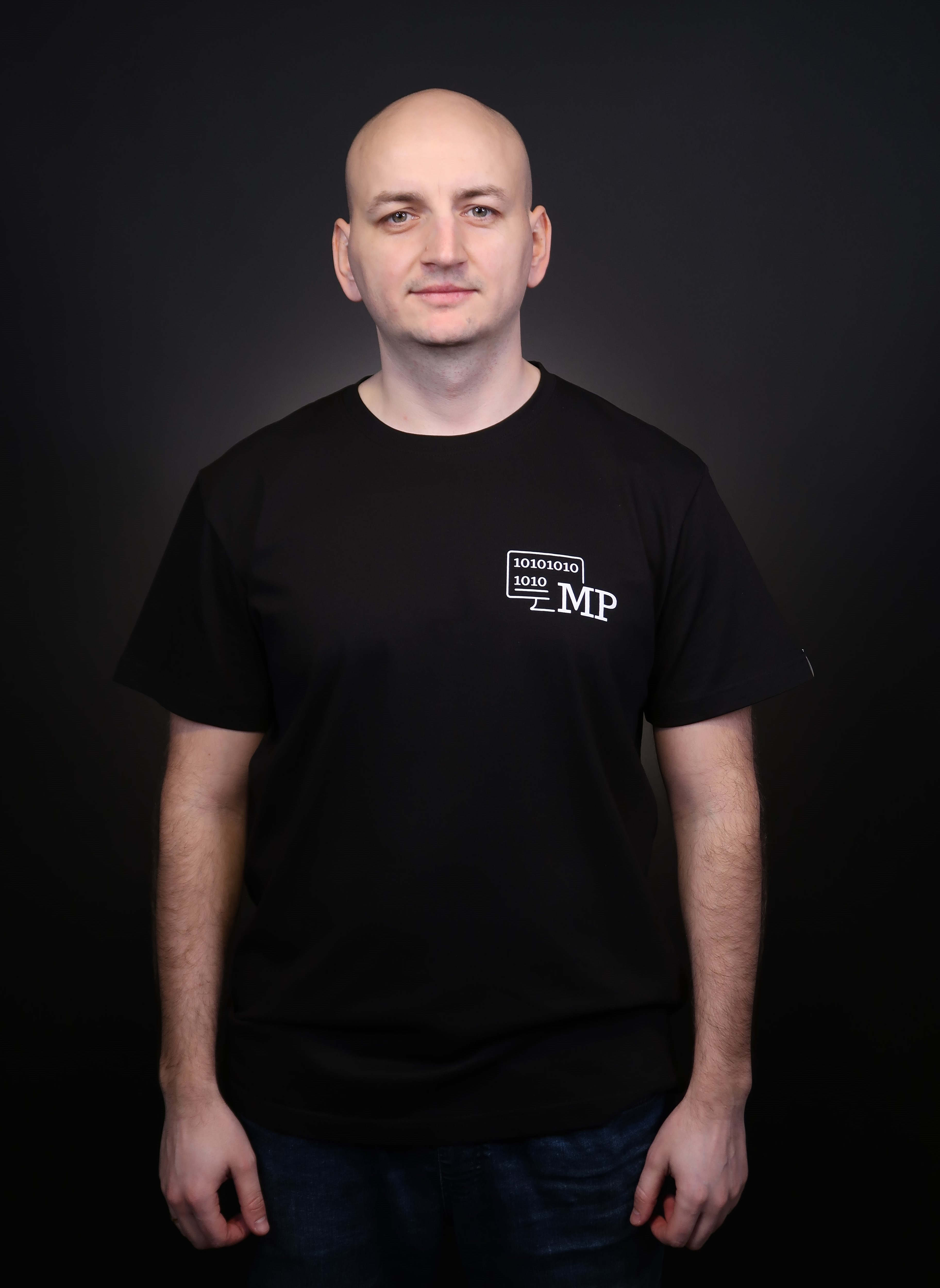 T-Shirt Basic ModestProgrammer (czarny)